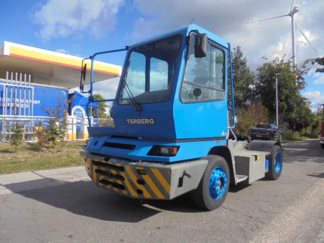 Terberg YT 182 NL KENTEKEN - Terminálový ťahač: obrázok 1 Terberg YT 182 NL KENTEKEN - Terminálový ťahač: obrázok 1