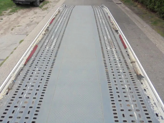 Tijhof TA 7500 OPRIJ AANHANGWAGEN NL KENTEKEN APK 31-05-2026 - Príves prepravník áut: obrázok 4 Tijhof TA 7500 OPRIJ AANHANGWAGEN NL KENTEKEN APK 31-05-2026 - Príves prepravník áut: obrázok 4