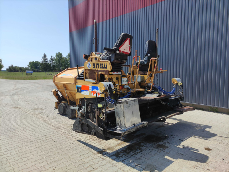 Bitelli BB730 Bitelli - wheel asphalt paver - Finišer: obrázok 3 Bitelli BB730 Bitelli - wheel asphalt paver - Finišer: obrázok 3