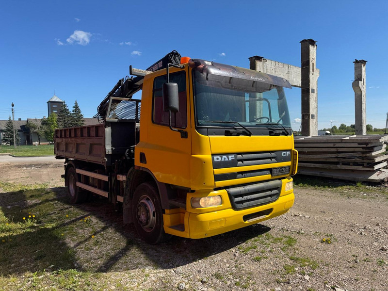 DAF CF 65 - Sklápač, Auto s hydraulickou rukou: obrázok 2 DAF CF 65 - Sklápač, Auto s hydraulickou rukou: obrázok 2