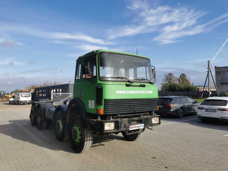 Iveco Magirus 300-34 V8 chassis truck - Podvozek s kabinou: obrázok 3 Iveco Magirus 300-34 V8 chassis truck - Podvozek s kabinou: obrázok 3