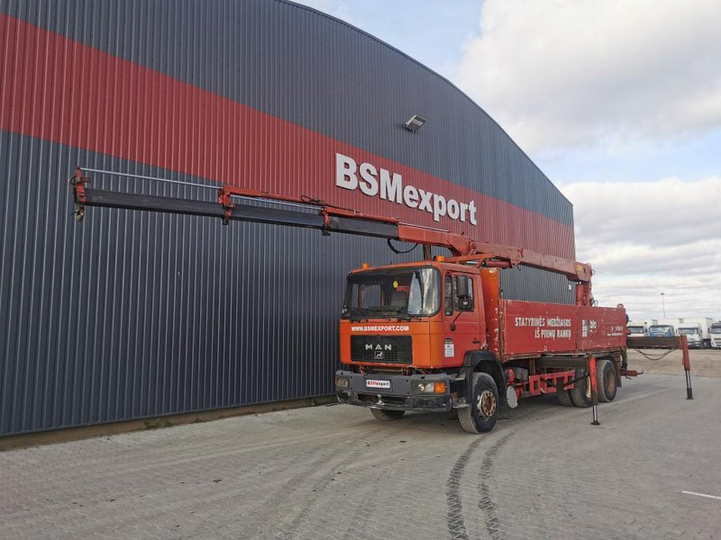 Valníkový/ Plošinový nákladný automobil MAN 25.422 6x4 full spring: obrázok 19