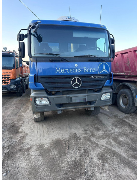 Mercedes-Benz Actros 4146, 8x6 - Sklápač: obrázok 4 Mercedes-Benz Actros 4146, 8x6 - Sklápač: obrázok 4