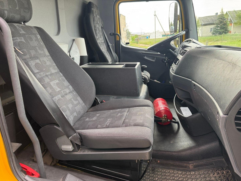 Skříňový nákladní auto Mercedes-Benz Atego 1018: obrázok 9