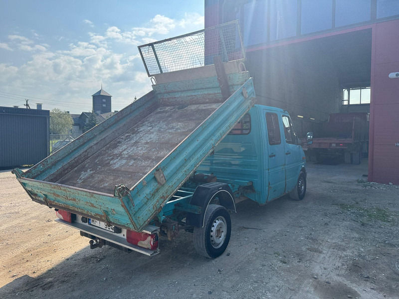 Mercedes-Benz Sprinter 310 - Dodávka sklápač: obrázok 3 Mercedes-Benz Sprinter 310 - Dodávka sklápač: obrázok 3