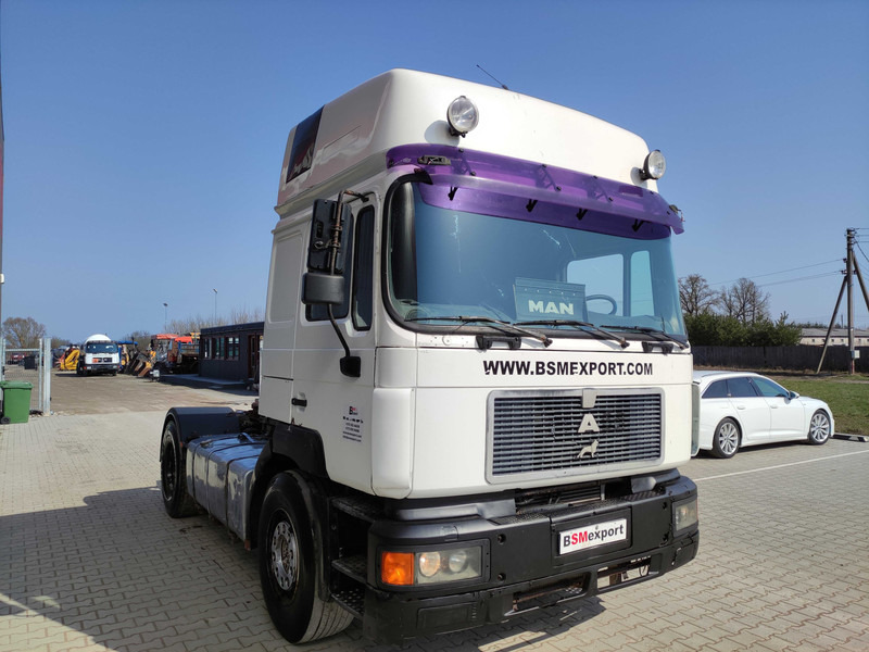 MAN 19.403 truck tractor - Ťahač: obrázok 3 MAN 19.403 truck tractor - Ťahač: obrázok 3