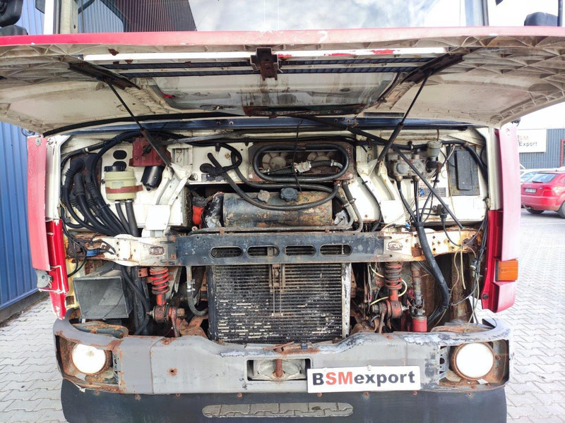 Ťahač Renault R340 truck tractor: obrázok 17