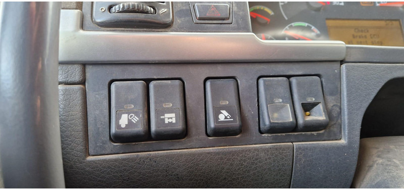 Nákladne vozidlo - káblový systém Volvo FM 12: obrázok 8 Nákladne vozidlo - káblový systém Volvo FM 12: obrázok 8