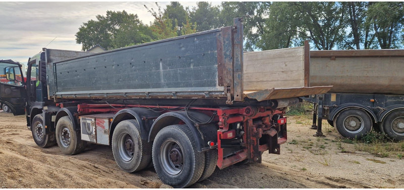 Volvo FM 12 - Nákladne vozidlo - káblový systém: obrázok 3 Volvo FM 12 - Nákladne vozidlo - káblový systém: obrázok 3