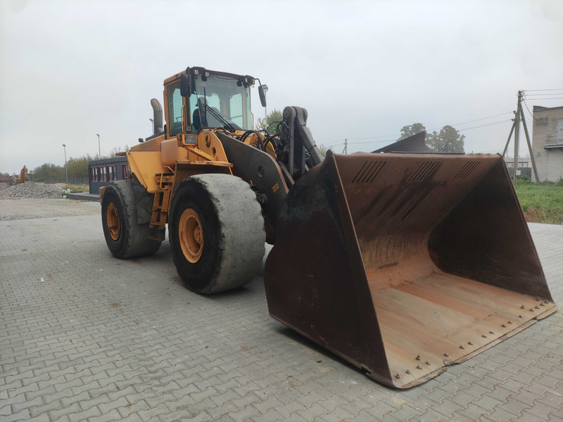 Volvo L220 wheel loader - Kolesový nakladač: obrázok 2 Volvo L220 wheel loader - Kolesový nakladač: obrázok 2