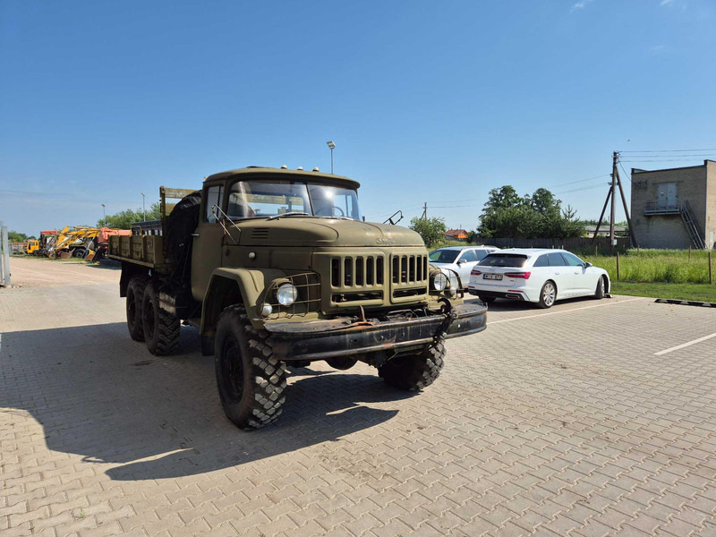 ZIL 131 ex reserve truck - Valníkový/ Plošinový nákladný automobil: obrázok 3 ZIL 131 ex reserve truck - Valníkový/ Plošinový nákladný automobil: obrázok 3