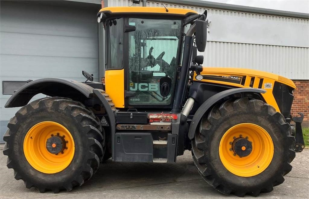 JCB 4220 Fastrac - Traktor: obrázok 5 JCB 4220 Fastrac - Traktor: obrázok 5