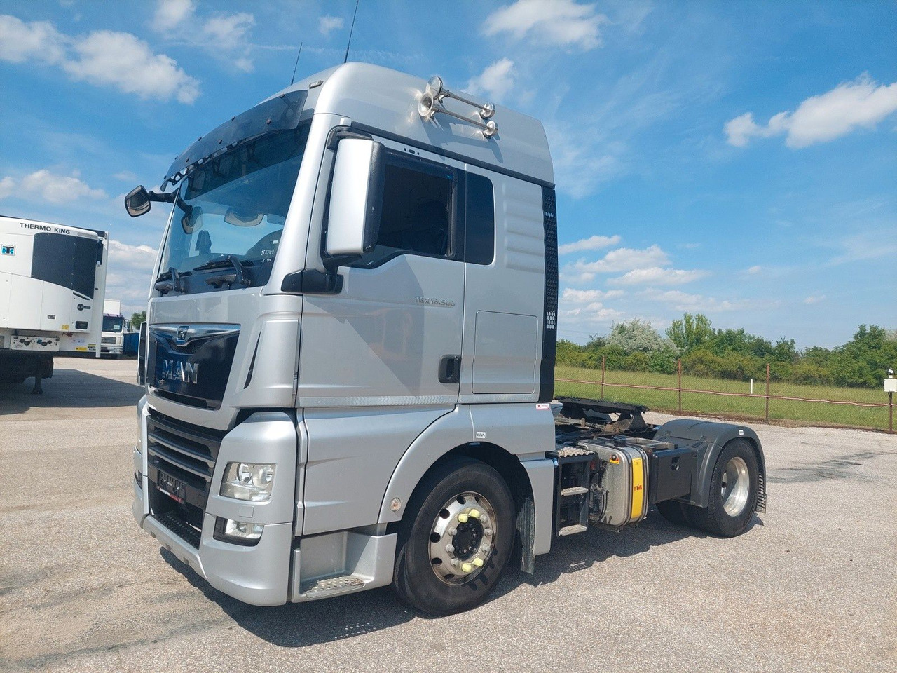 MAN TGX 18.500 4X2 BLS Kipphydraulik TOP AUsstattung - Ťahač: obrázok 1 MAN TGX 18.500 4X2 BLS Kipphydraulik TOP AUsstattung - Ťahač: obrázok 1