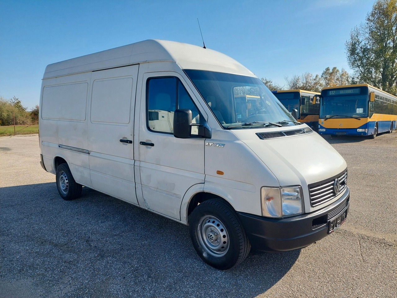 Volkswagen LT Kasten-Kombi 35 L2H2 Hochraum - Dodávka skriňová nadstavba: obrázok 2 Volkswagen LT Kasten-Kombi 35 L2H2 Hochraum - Dodávka skriňová nadstavba: obrázok 2