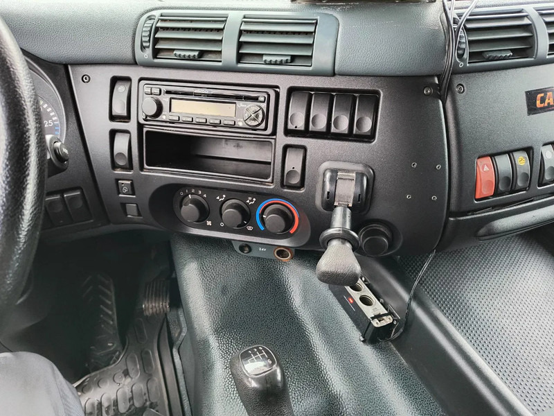 Skříňový nákladní auto DAF CF 65.220 CASE - D'HOLLANDIA 2000 KG - 269200 KM: obrázok 10