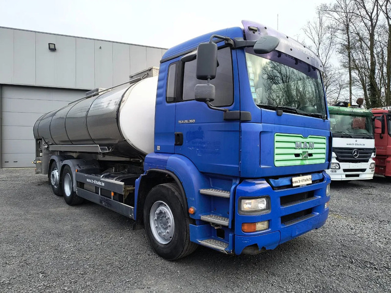 MAN TGA 26.360 INSULATED INOX TANK - 2 COMP - AIRCO - LIFT/STEERING AXLE - Cisternové vozidlo: obrázok 3 MAN TGA 26.360 INSULATED INOX TANK - 2 COMP - AIRCO - LIFT/STEERING AXLE - Cisternové vozidlo: obrázok 3