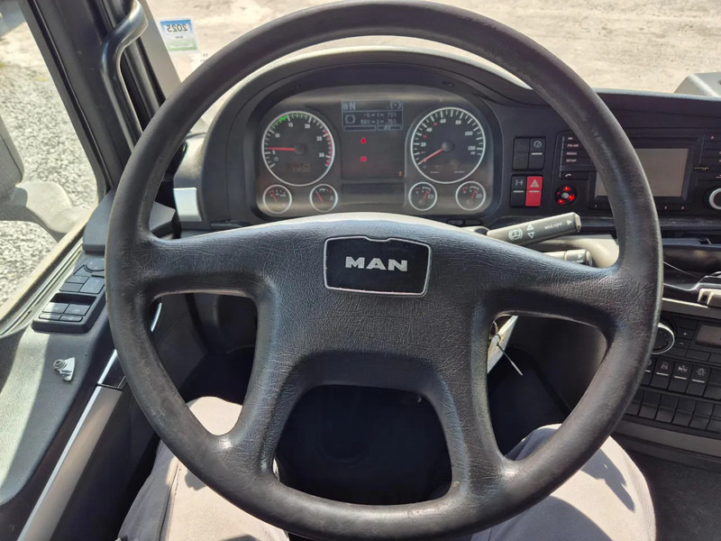 Chladirenské nákladné vozidlo MAN TGS 18.320 COOLING TRUCK - D'HOLLANDIA TAILLIFT: obrázok 10 Chladirenské nákladné vozidlo MAN TGS 18.320 COOLING TRUCK - D'HOLLANDIA TAILLIFT: obrázok 10