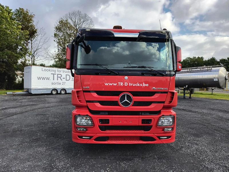 Mercedes-Benz Actros 3360 V8 - CHASSIS (NO CRANE) - 6X4 - Podvozek s kabinou: obrázok 2 Mercedes-Benz Actros 3360 V8 - CHASSIS (NO CRANE) - 6X4 - Podvozek s kabinou: obrázok 2