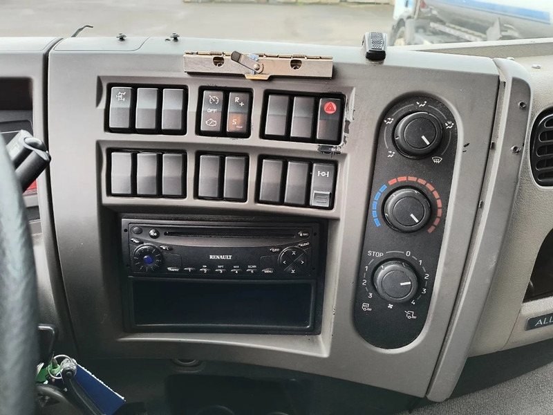 Leasing Renault Premium 280 13500L FUEL / CARBURANT TRUCK - 4 COMP/ A LAMES Renault Premium 280 13500L FUEL / CARBURANT TRUCK - 4 COMP/ A LAMES: obrázok 10