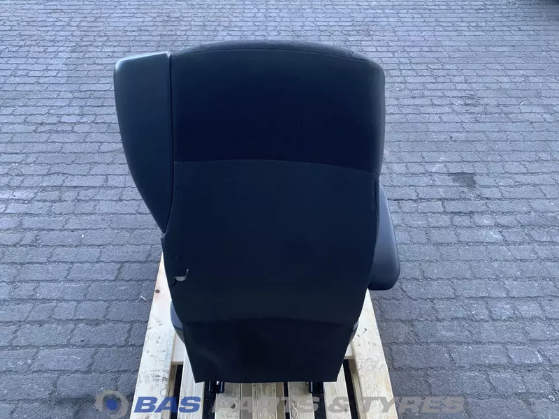DAF CF Euro 6 - Sedadlo pre Nákladné auto: obrázok 3 DAF CF Euro 6 - Sedadlo pre Nákladné auto: obrázok 3