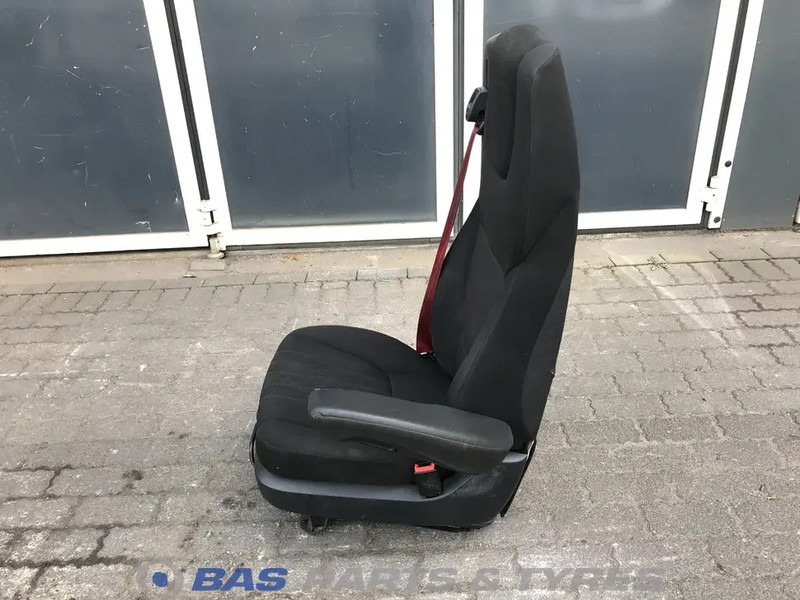 DAF CF Euro 6 - Sedadlo pre Nákladné auto: obrázok 2 DAF CF Euro 6 - Sedadlo pre Nákladné auto: obrázok 2