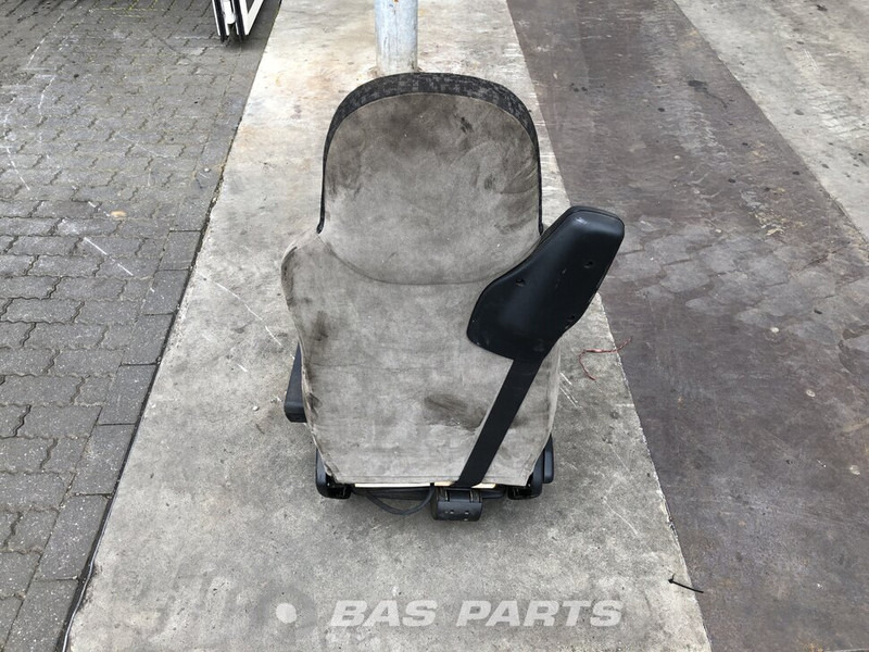 DAF CF75 Euro 4-5 Bijrijdersstoel DAF 1796654 - Sedadlo pre Nákladné auto: obrázok 3 DAF CF75 Euro 4-5 Bijrijdersstoel DAF 1796654 - Sedadlo pre Nákladné auto: obrázok 3