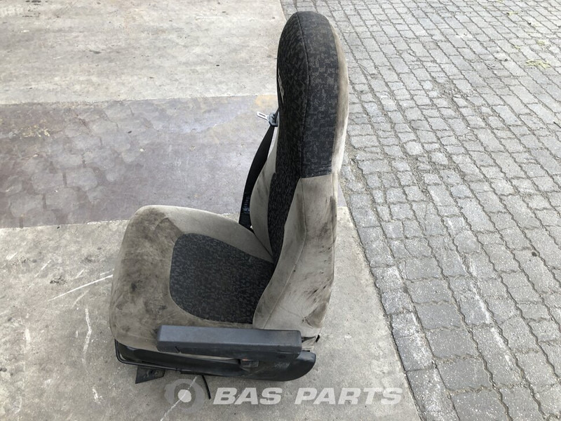 DAF CF75 Euro 4-5 Bijrijdersstoel DAF 1796654 - Sedadlo pre Nákladné auto: obrázok 2 DAF CF75 Euro 4-5 Bijrijdersstoel DAF 1796654 - Sedadlo pre Nákladné auto: obrázok 2