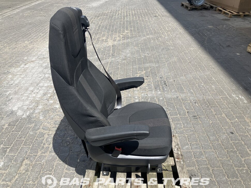 DAF XG Chauffeursstoel DAF 2296479 - Sedadlo pre Nákladné auto: obrázok 2 DAF XG Chauffeursstoel DAF 2296479 - Sedadlo pre Nákladné auto: obrázok 2