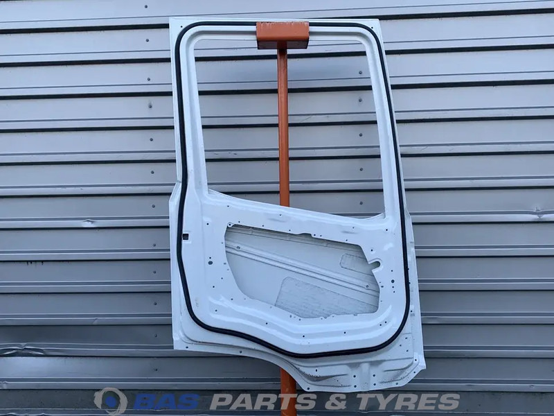 DAF XG Portier Links DAF 2197011 - Dvere a diely pre Nákladné auto: obrázok 2 DAF XG Portier Links DAF 2197011 - Dvere a diely pre Nákladné auto: obrázok 2