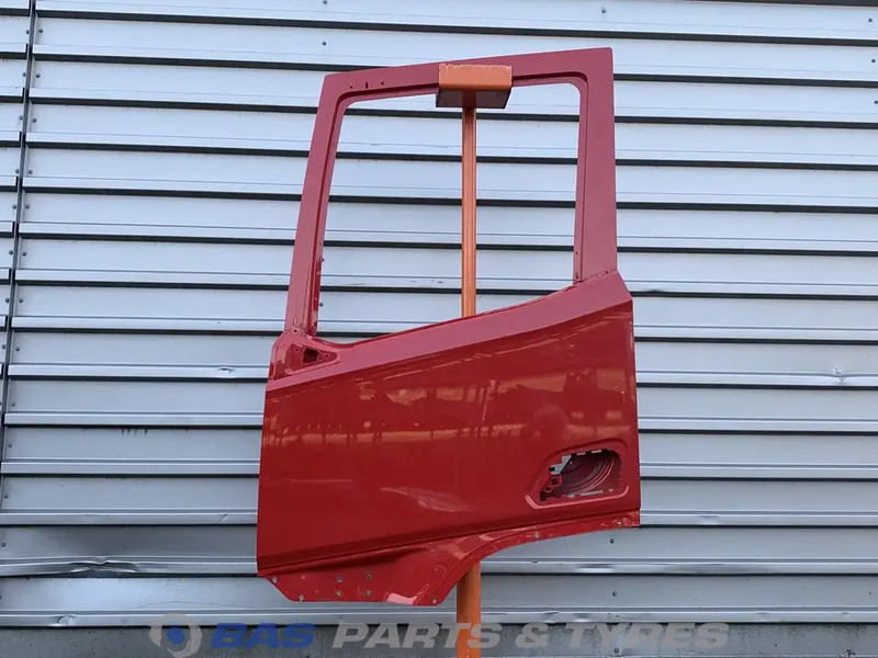 DAF XG Portier Links DAF 2197011 - Dvere a diely pre Nákladné auto: obrázok 1 DAF XG Portier Links DAF 2197011 - Dvere a diely pre Nákladné auto: obrázok 1