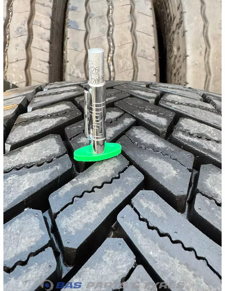 Goodyear Goodyear 295/80R22.5 152/148 K M+S 3PMSF gebruikte set - Pneumatika pre Nákladné auto: obrázok 3 Goodyear Goodyear 295/80R22.5 152/148 K M+S 3PMSF gebruikte set - Pneumatika pre Nákladné auto: obrázok 3