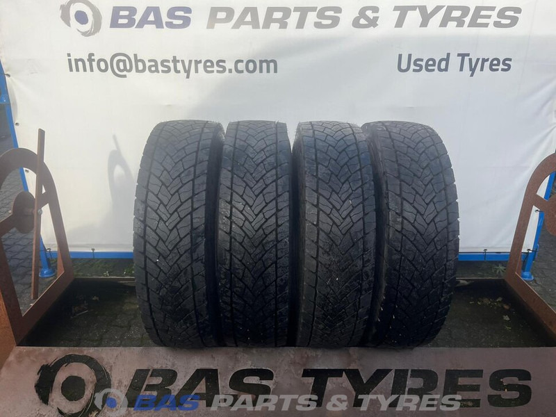 Goodyear Goodyear 295/80R22.5 152/148 K M+S 3PMSF gebruikte set - Pneumatika pre Nákladné auto: obrázok 1 Goodyear Goodyear 295/80R22.5 152/148 K M+S 3PMSF gebruikte set - Pneumatika pre Nákladné auto: obrázok 1