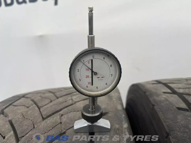 Goodyear Goodyear 315/70R22.5 154/152 M+S 3PMSF gebruikte set - Pneumatika pre Nákladné auto: obrázok 3 Goodyear Goodyear 315/70R22.5 154/152 M+S 3PMSF gebruikte set - Pneumatika pre Nákladné auto: obrázok 3