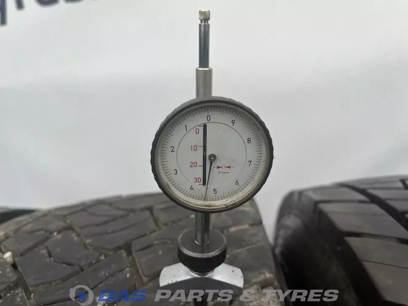 Goodyear Goodyear 315/70R22.5 154/152 M+S 3PMSF gebruikte set - Pneumatika pre Nákladné auto: obrázok 3 Goodyear Goodyear 315/70R22.5 154/152 M+S 3PMSF gebruikte set - Pneumatika pre Nákladné auto: obrázok 3