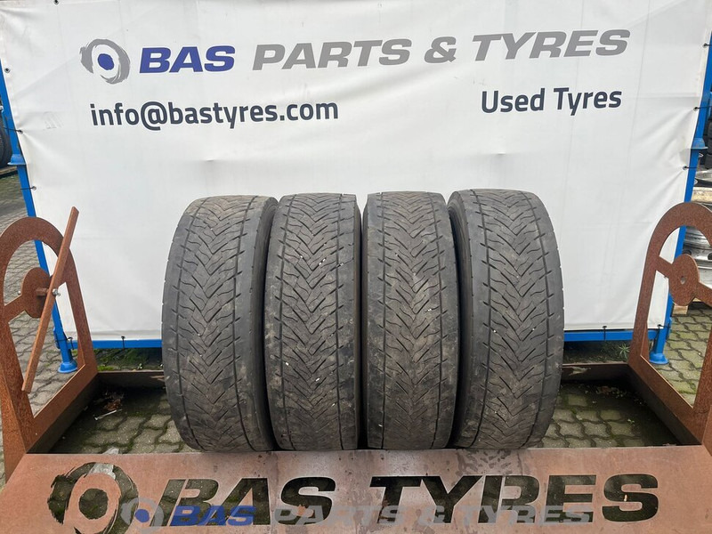 Goodyear Goodyear 315/70R22.5 154/152 M+S 3PMSF gebruikte set - Pneumatika pre Nákladné auto: obrázok 1 Goodyear Goodyear 315/70R22.5 154/152 M+S 3PMSF gebruikte set - Pneumatika pre Nákladné auto: obrázok 1