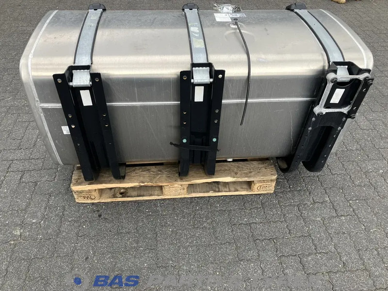 MAN Brandstoftank MAN 710 Liter 81122016766 - Palivová nádrž pre Nákladné auto: obrázok 2 MAN Brandstoftank MAN 710 Liter 81122016766 - Palivová nádrž pre Nákladné auto: obrázok 2