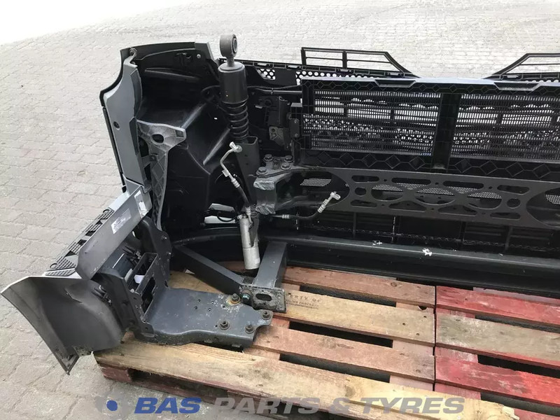 Mercedes-Benz Actros MP4 Bumper Mercedes A 961 310 15 227284 - Nárazník pre Nákladné auto: obrázok 4 Mercedes-Benz Actros MP4 Bumper Mercedes A 961 310 15 227284 - Nárazník pre Nákladné auto: obrázok 4