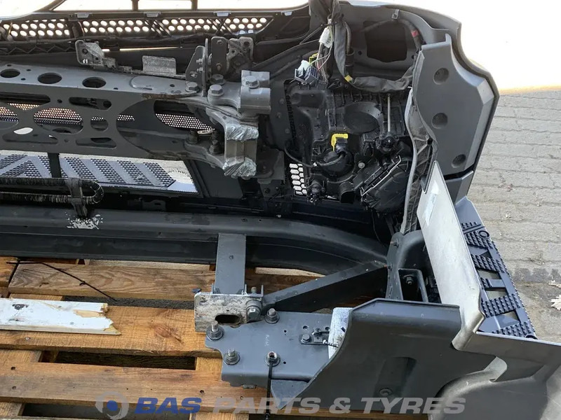 Mercedes-Benz Antos MP4 Bumper Mercedes A 960 310 23 22 - Nárazník pre Nákladné auto: obrázok 4 Mercedes-Benz Antos MP4 Bumper Mercedes A 960 310 23 22 - Nárazník pre Nákladné auto: obrázok 4