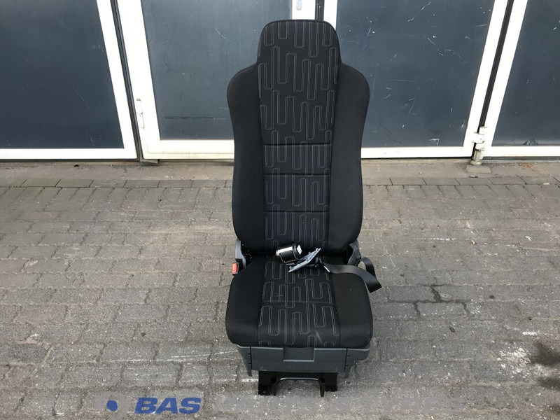 Mercedes-Benz Atego MP4 - Sedadlo pre Nákladné auto: obrázok 1 Mercedes-Benz Atego MP4 - Sedadlo pre Nákladné auto: obrázok 1