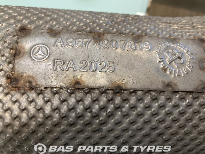 Mercedes-Benz - Výfukové potrubie pre Nákladné auto: obrázok 3 Mercedes-Benz - Výfukové potrubie pre Nákladné auto: obrázok 3
