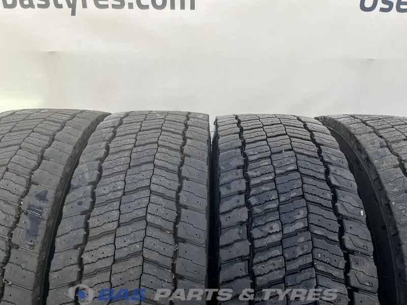 Michelin Michelin 315/70R22.5 X MULTI D 154/150 M+S 3PMSF gebruikte set - Pneumatika pre Nákladné auto: obrázok 2 Michelin Michelin 315/70R22.5 X MULTI D 154/150 M+S 3PMSF gebruikte set - Pneumatika pre Nákladné auto: obrázok 2