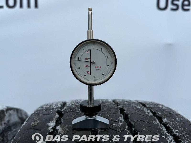 Pirelli Pirelli 315/70R22.5 RETREAD (cover) 156/150 M+S 3PMSF gebruikte set - Pneumatika pre Nákladné auto: obrázok 3 Pirelli Pirelli 315/70R22.5 RETREAD (cover) 156/150 M+S 3PMSF gebruikte set - Pneumatika pre Nákladné auto: obrázok 3