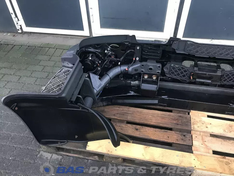 Renault D-Serie Bumper Renault 7482642303 - Nárazník pre Nákladné auto: obrázok 4 Renault D-Serie Bumper Renault 7482642303 - Nárazník pre Nákladné auto: obrázok 4