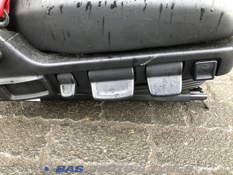 Renault D-Serie - Sedadlo pre Nákladné auto: obrázok 5 Renault D-Serie - Sedadlo pre Nákladné auto: obrázok 5