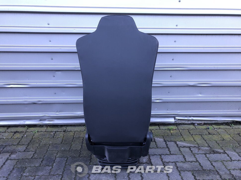 Renault D-Serie - Sedadlo pre Nákladné auto: obrázok 3 Renault D-Serie - Sedadlo pre Nákladné auto: obrázok 3