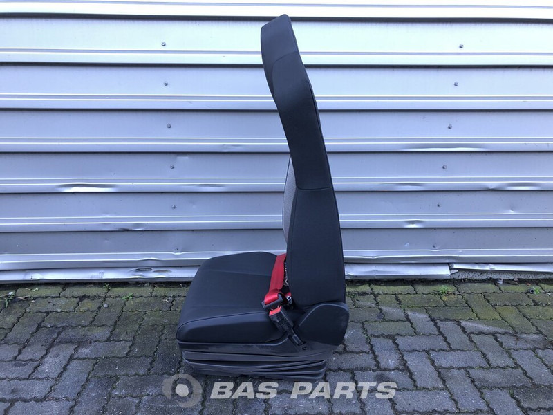 Renault D-Serie - Sedadlo pre Nákladné auto: obrázok 2 Renault D-Serie - Sedadlo pre Nákladné auto: obrázok 2