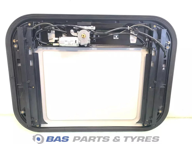 Renault - Slnečná clona pre Nákladné auto: obrázok 2 Renault - Slnečná clona pre Nákladné auto: obrázok 2