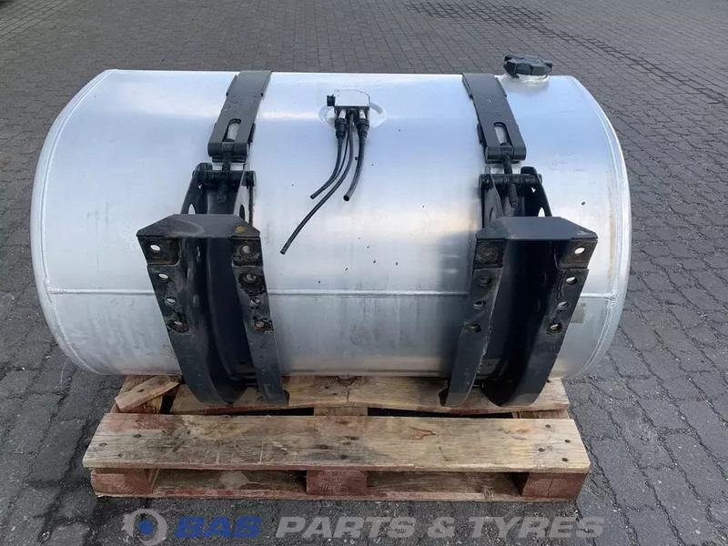Renault - Palivová nádrž pre Nákladné auto: obrázok 3 Renault - Palivová nádrž pre Nákladné auto: obrázok 3
