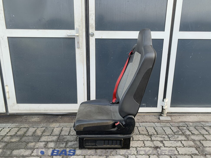 Renault T-Serie - Sedadlo pre Nákladné auto: obrázok 2 Renault T-Serie - Sedadlo pre Nákladné auto: obrázok 2