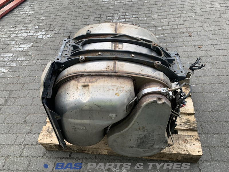 Renault Uitlaatdemper Renault 7422396038 - Tlumič výfuku pre Nákladné auto: obrázok 1 Renault Uitlaatdemper Renault 7422396038 - Tlumič výfuku pre Nákladné auto: obrázok 1